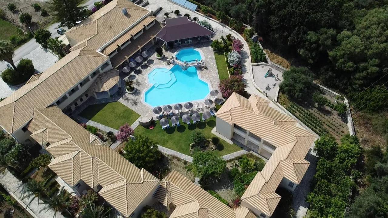 Karavostasi Beach Hotel Perdika  Exterior foto