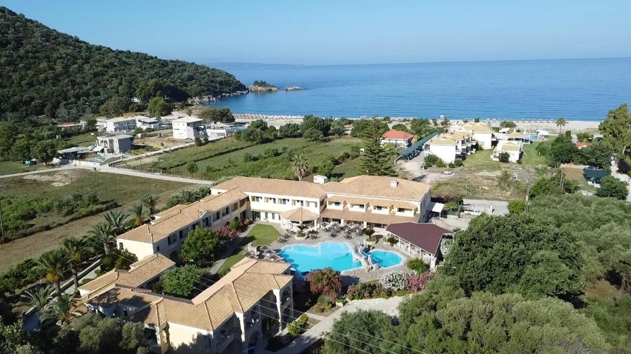 Karavostasi Beach Hotel Perdika  Exterior foto